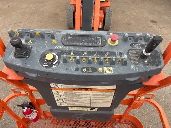 2018 JLG E300AJP Articulating Boom Lift
