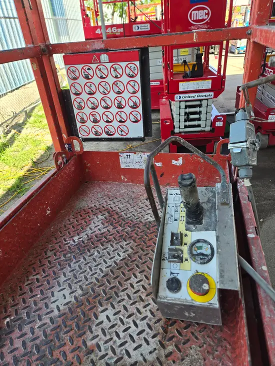 2018 Skyjack SJIII3219 Scissor Lift