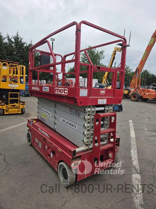 2018 MEC 4046SE Scissor Lift