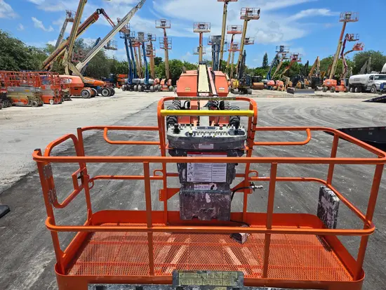 2017 JLG 660SJ Boom Lift