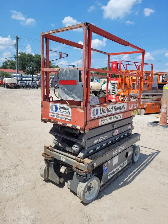 2016 Skyjack SJIII3219 Scissor Lift