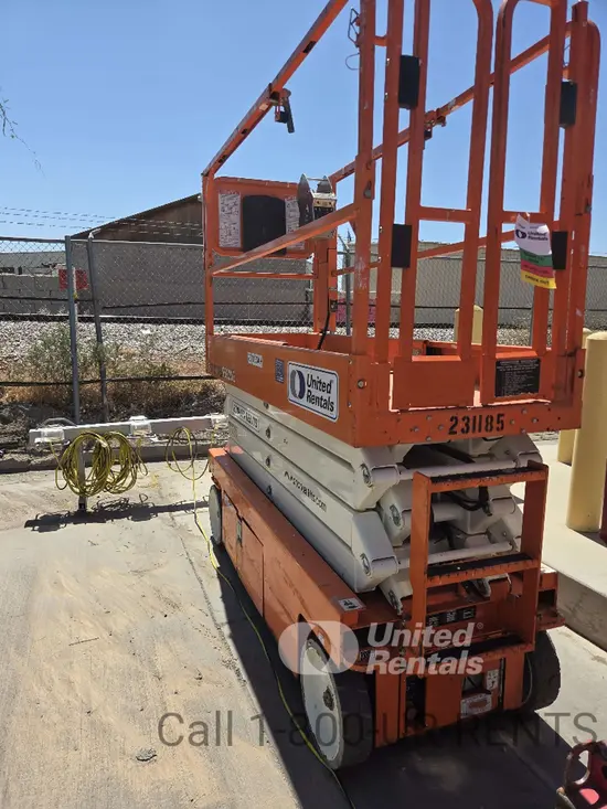 2019 Snorkel S3226E Scissor Lift