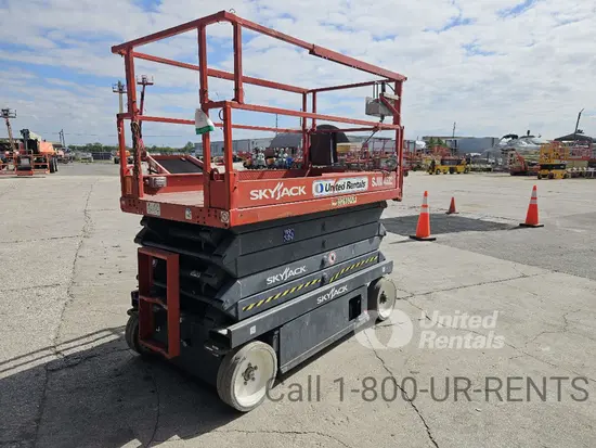 2017 Skyjack SJIII4632 Scissor Lift