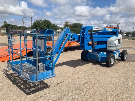 2016 Genie Z-45/25J DC Articulating Boom Lift
