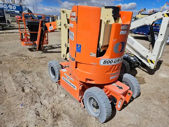 2016 JLG E300AJP Articulating Boom Lift