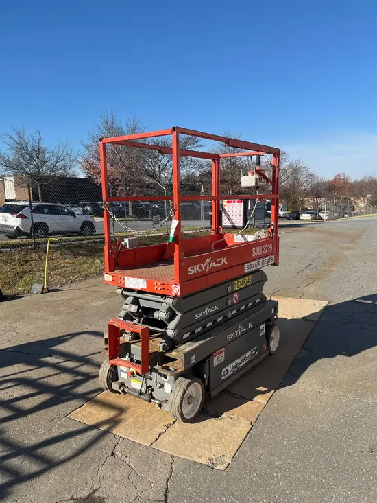 2018 Skyjack SJIII3219 Scissor Lift
