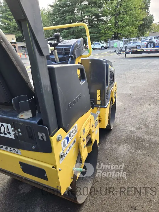 2022 BOMAG BW900-50 Double Drum Roller