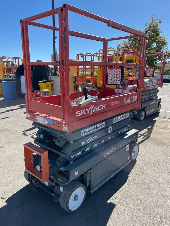 2018 Skyjack SJIII3219 Scissor Lift