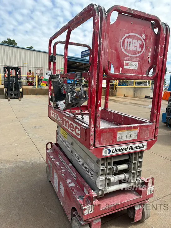 2020 MEC 1330SE Scissor Lift
