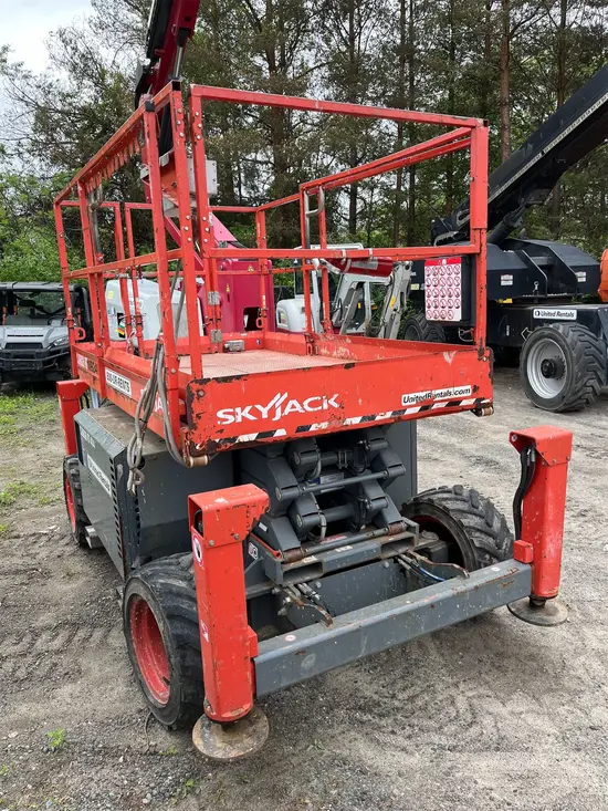 2019 Skyjack SJ6826RT Rough Terrain Scissor Lift
