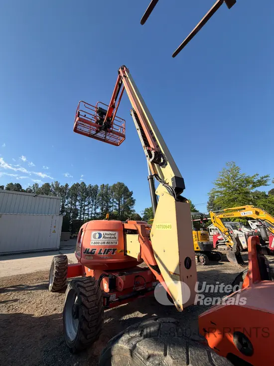2018 JLG 600AJ Articulating Boom Lift
