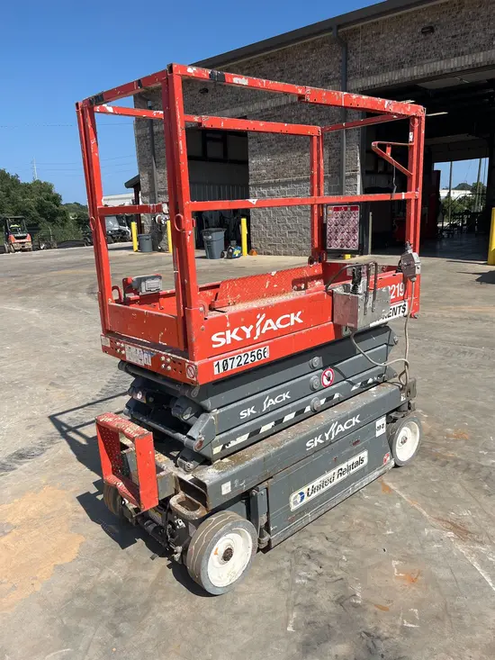 2018 Skyjack SJIII3219 Scissor Lift