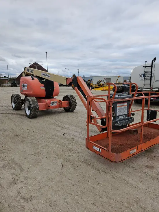 2013 JLG 600AJ Articulating Boom Lift