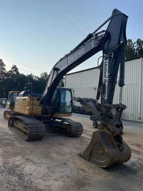 2019 John Deere 210G LC Excavator