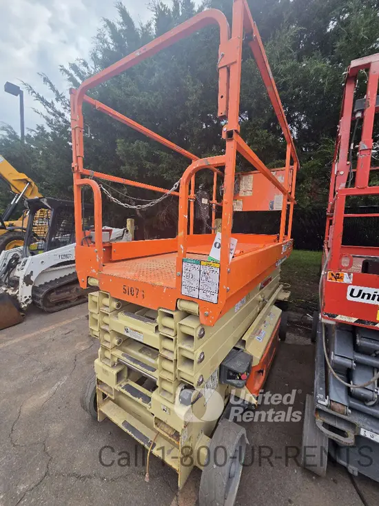 2017 JLG 3246ES Scissor Lift