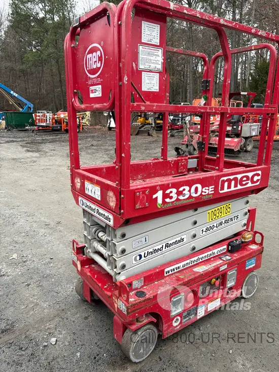 2019 MEC 1330SE Scissor Lift