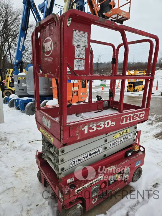 2017 MEC 1330SE Scissor Lift