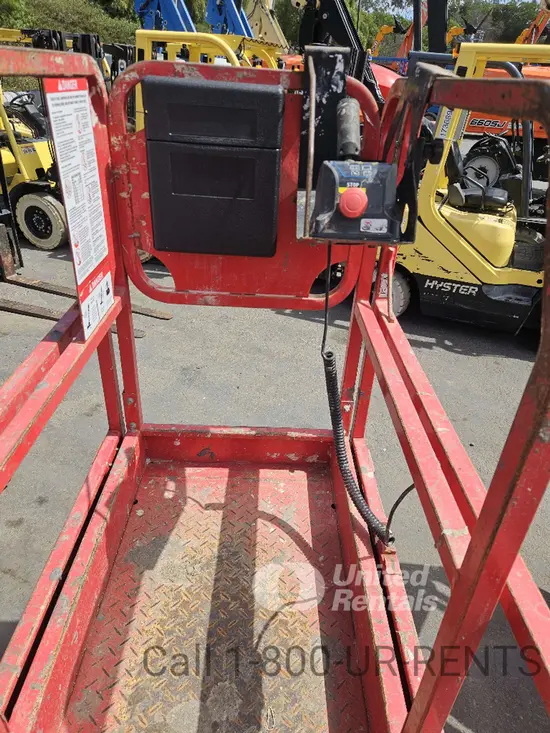 2019 MEC 1330SE Scissor Lift