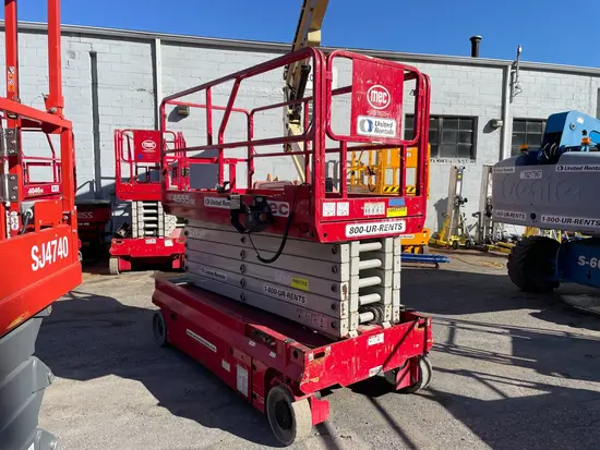 2017 MEC 4555SE Scissor Lift