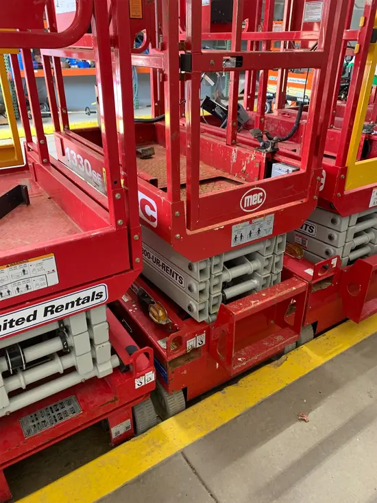 2019 MEC 1330SE Scissor Lift