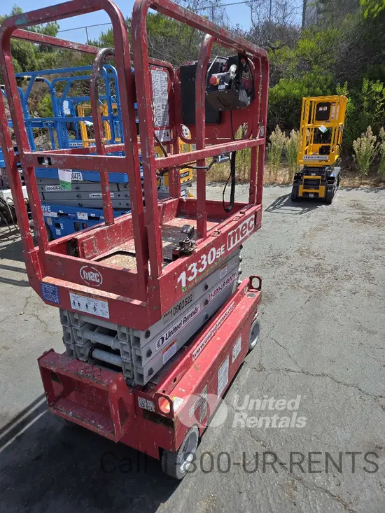 2019 MEC 1330SE Scissor Lift