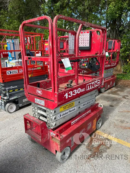 2018 MEC 1330SE Scissor Lift