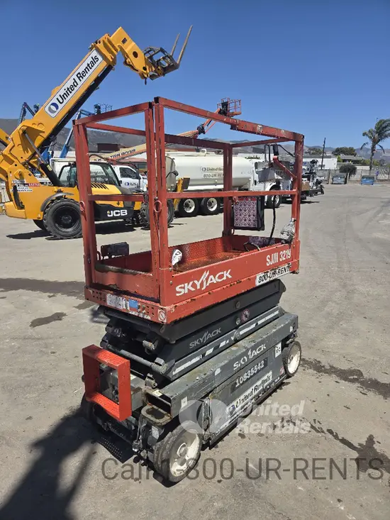 2018 Skyjack SJIII3219 Scissor Lift