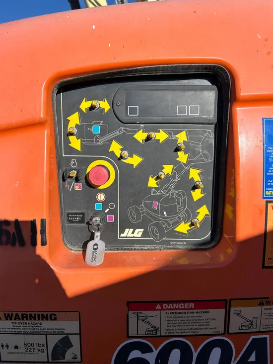 2017 JLG 600AJ Articulating Boom Lift