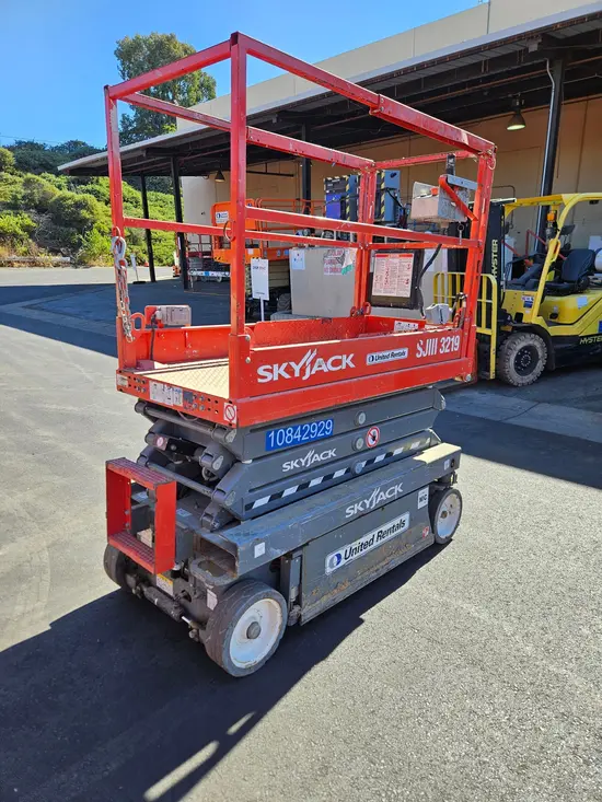 2018 Skyjack SJIII3219 Scissor Lift