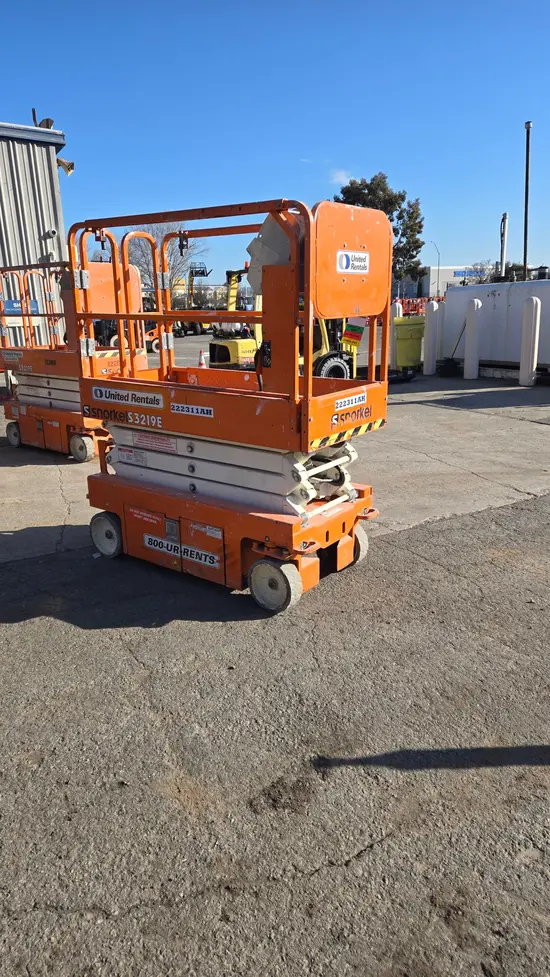 2019 Snorkel S3219E Scissor Lift