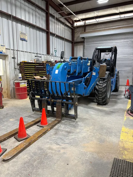 2018 Genie GTH-1256 Forklift