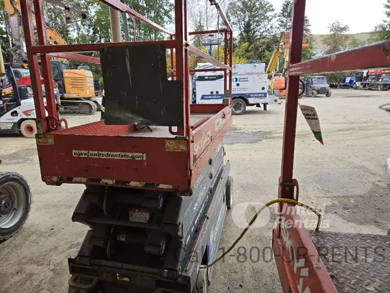 2017 Skyjack SJIII3226 Scissor Lift