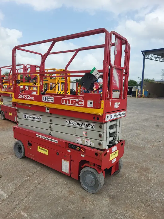 2021 MEC 2632SE Scissor Lift