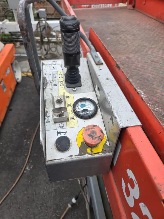 2018 Skyjack SJIII3226 Scissor Lift