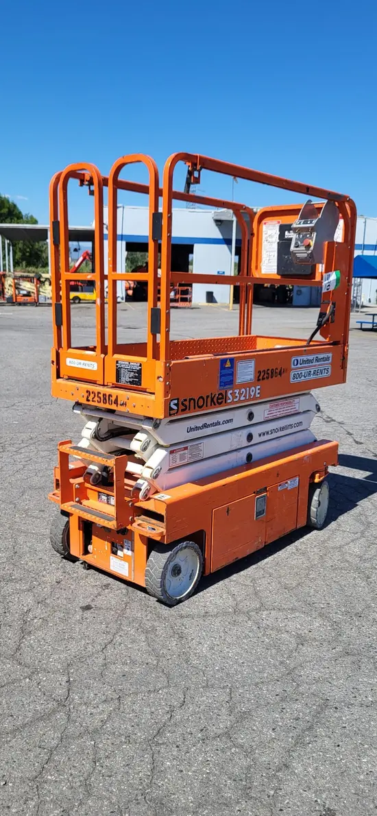 2019 Snorkel S3219E Scissor Lift