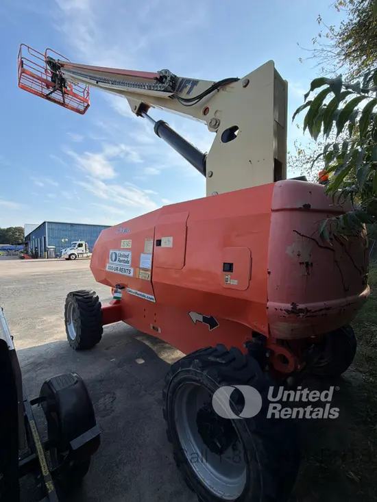 2018 JLG 800S Boom Lift