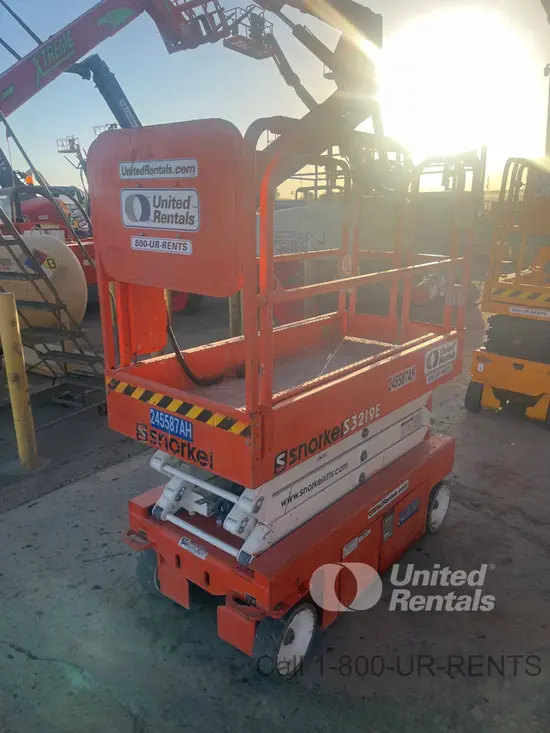 2020 Snorkel S3219E Scissor Lift