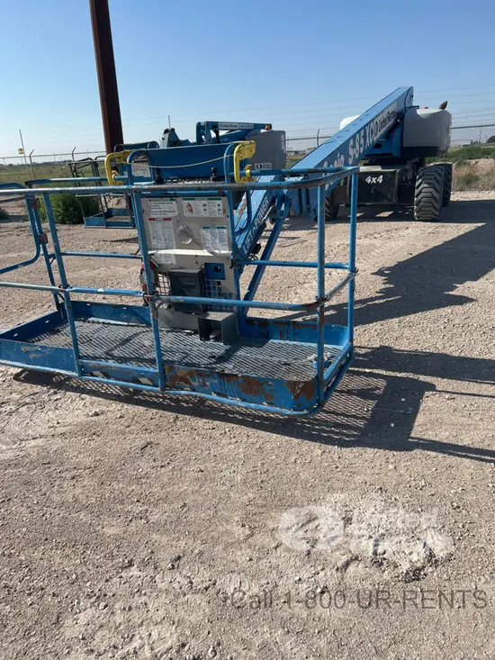 2018 Genie S-85XC Boom Lift
