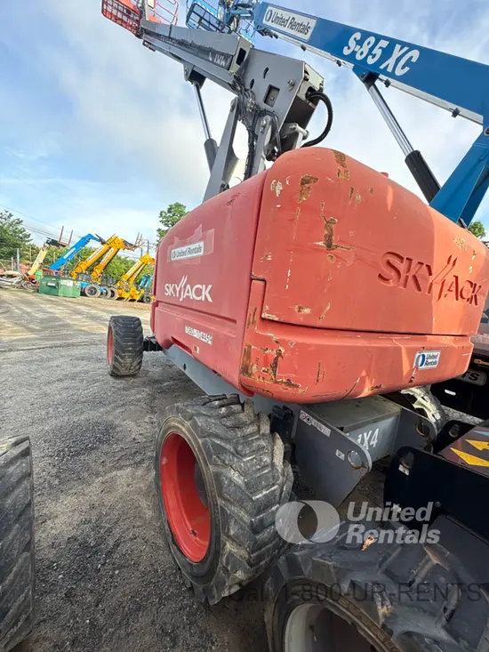 2018 Skyjack SJ86T Boom Lift