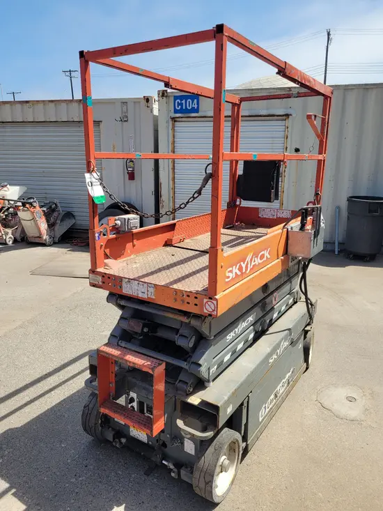 2018 Skyjack SJIII3219 Scissor Lift