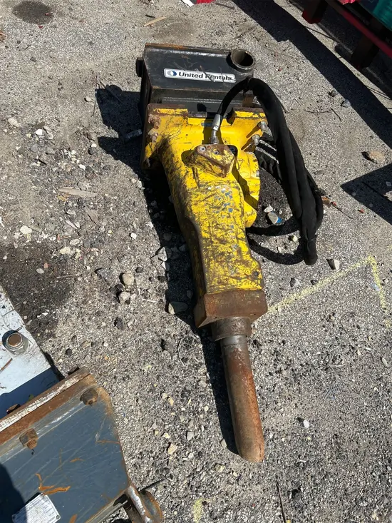 2021 Epiroc SB 452 Attachment