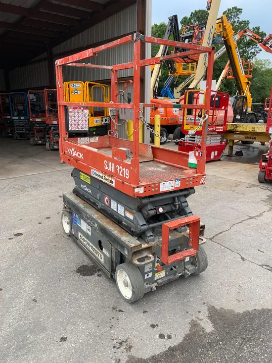 2018 Skyjack SJIII3219 Scissor Lift