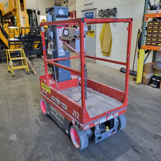 2019 Skyjack SJ12 Self-Propelled One-Person Lift
