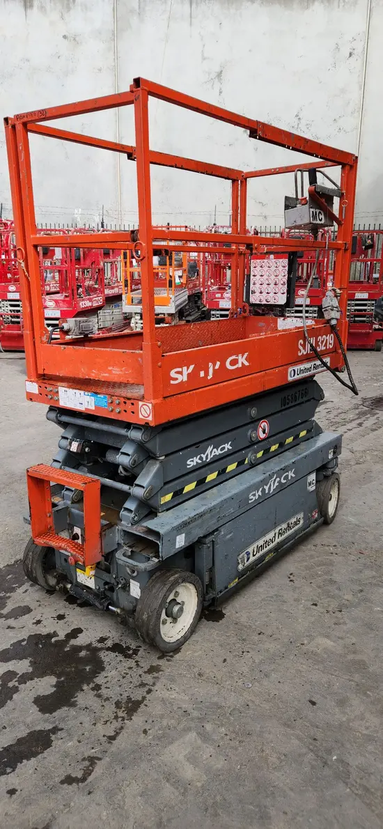 2017 Skyjack SJIII3219 Scissor Lift