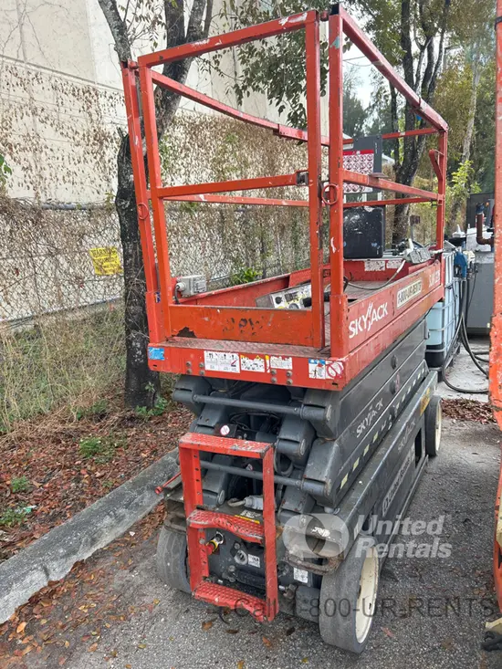 2017 Skyjack SJIII3226 Scissor Lift