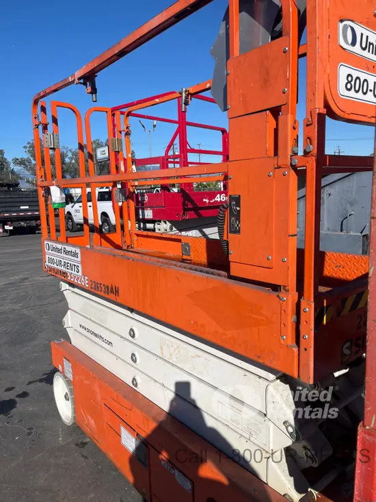 2019 Snorkel S3226E Scissor Lift
