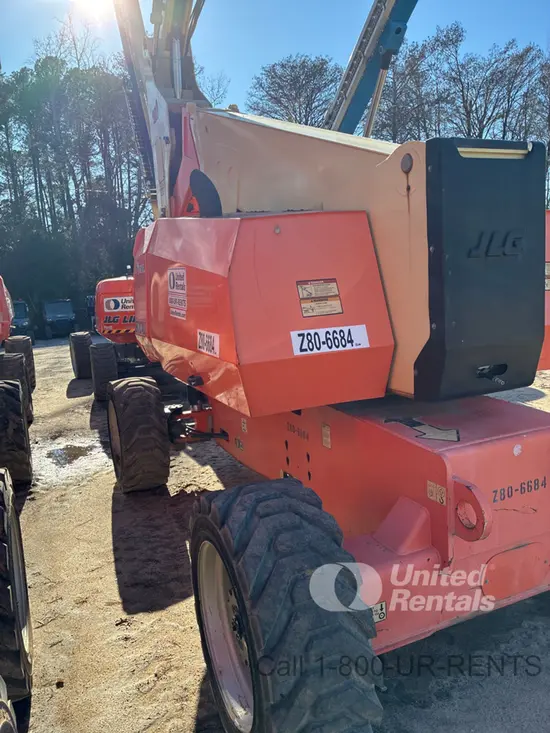 2017 JLG 800AJ Articulating Boom Lift