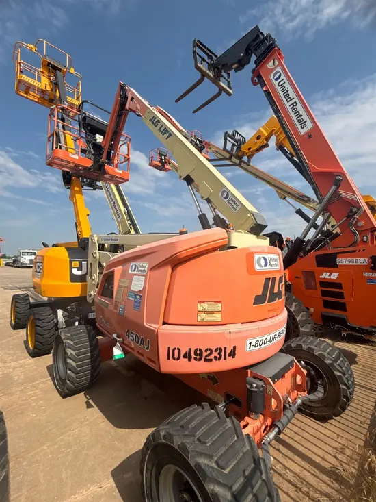 2016 JLG 450AJ Articulating Boom Lift