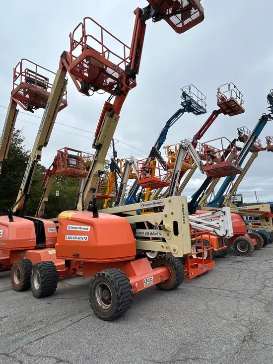 2017 JLG 450AJ Articulating Boom Lift