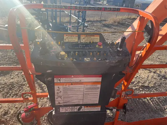 2013 JLG 1350SJP Boom Lift